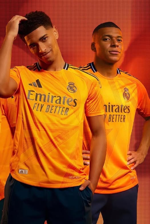 MAILLOT EXTERIEUR REAL MADRID MANCHES LONGUES 24/25