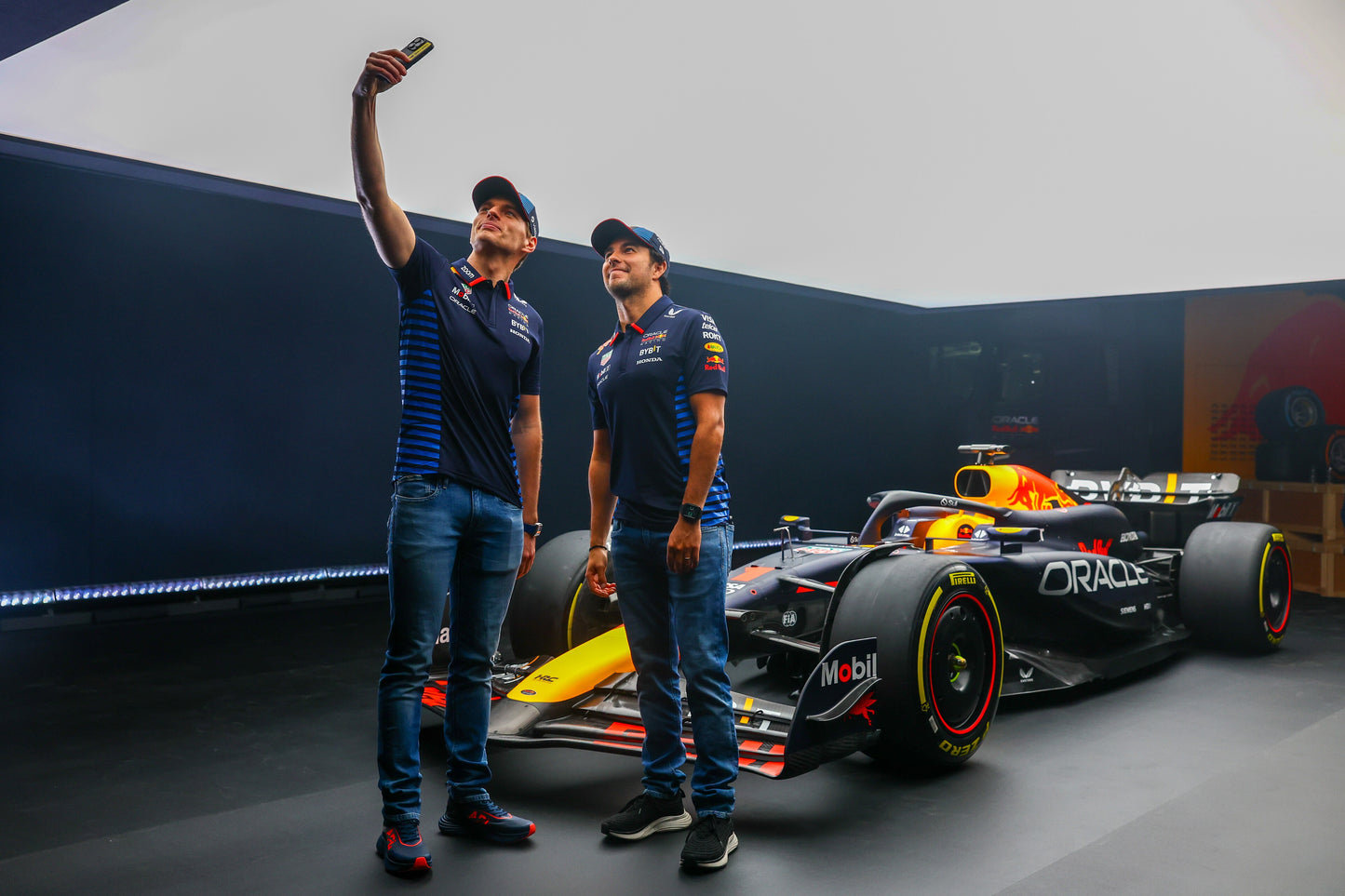 MAILLOT PILOTE RED BULL 2024